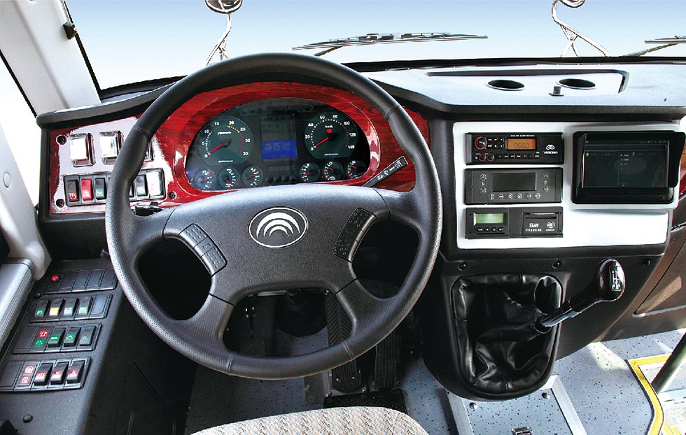 宇通41座中學生校車ZK6859DX